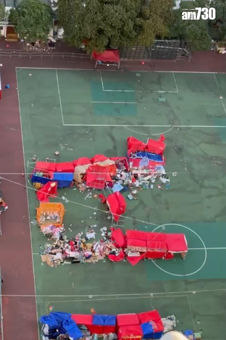 長沙灣農曆年宵市場清晨受損情況。紅為乾貨區、藍為濕貨區(受訪者提供)