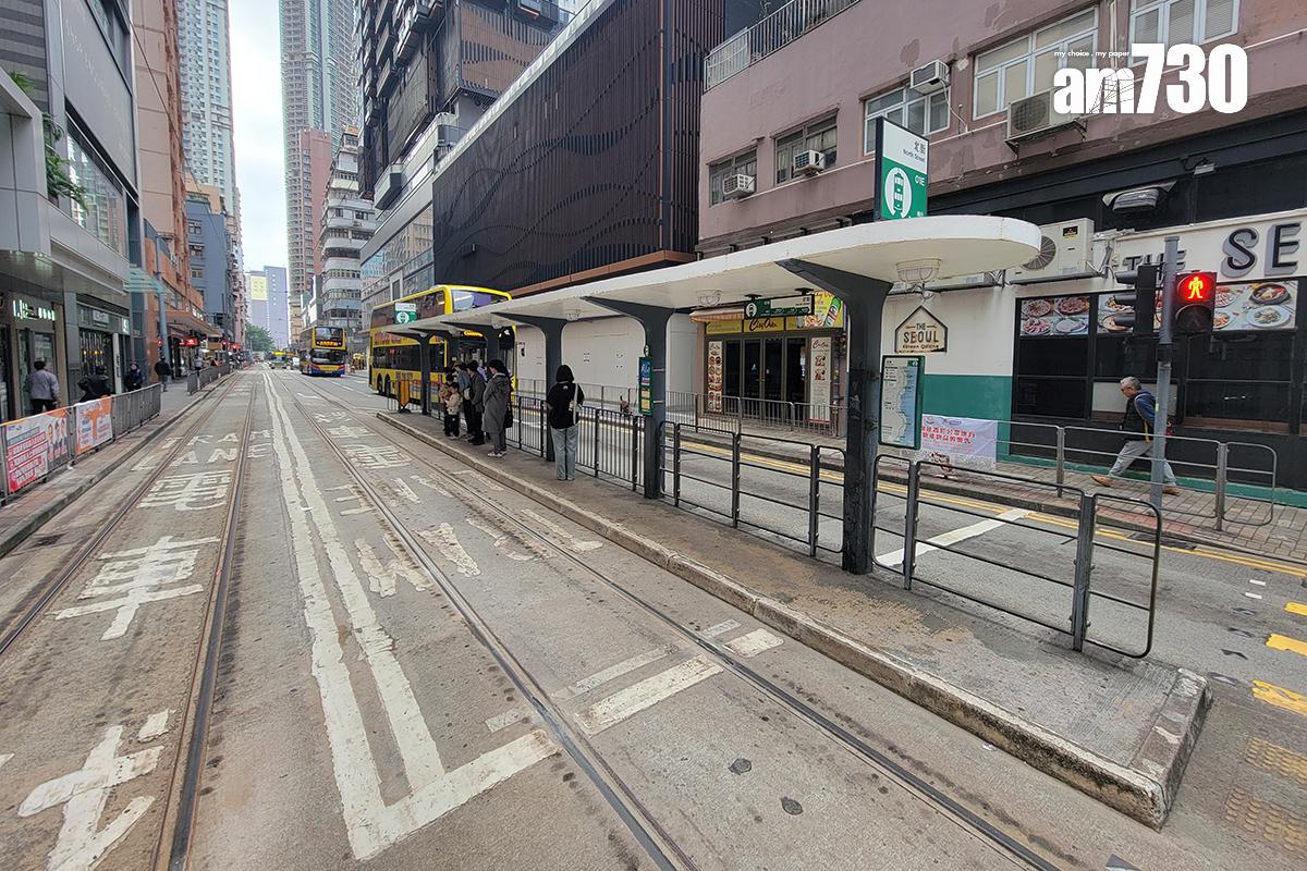 部分電車站設有附設上蓋的月台。(鍾式明攝)