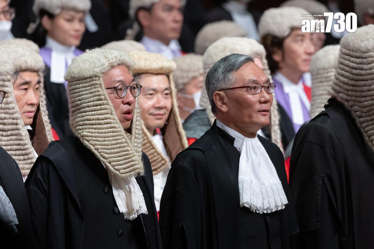 林定國(左)和張舉能(右)出席法律年度開啟典禮。(蘇文傑攝)