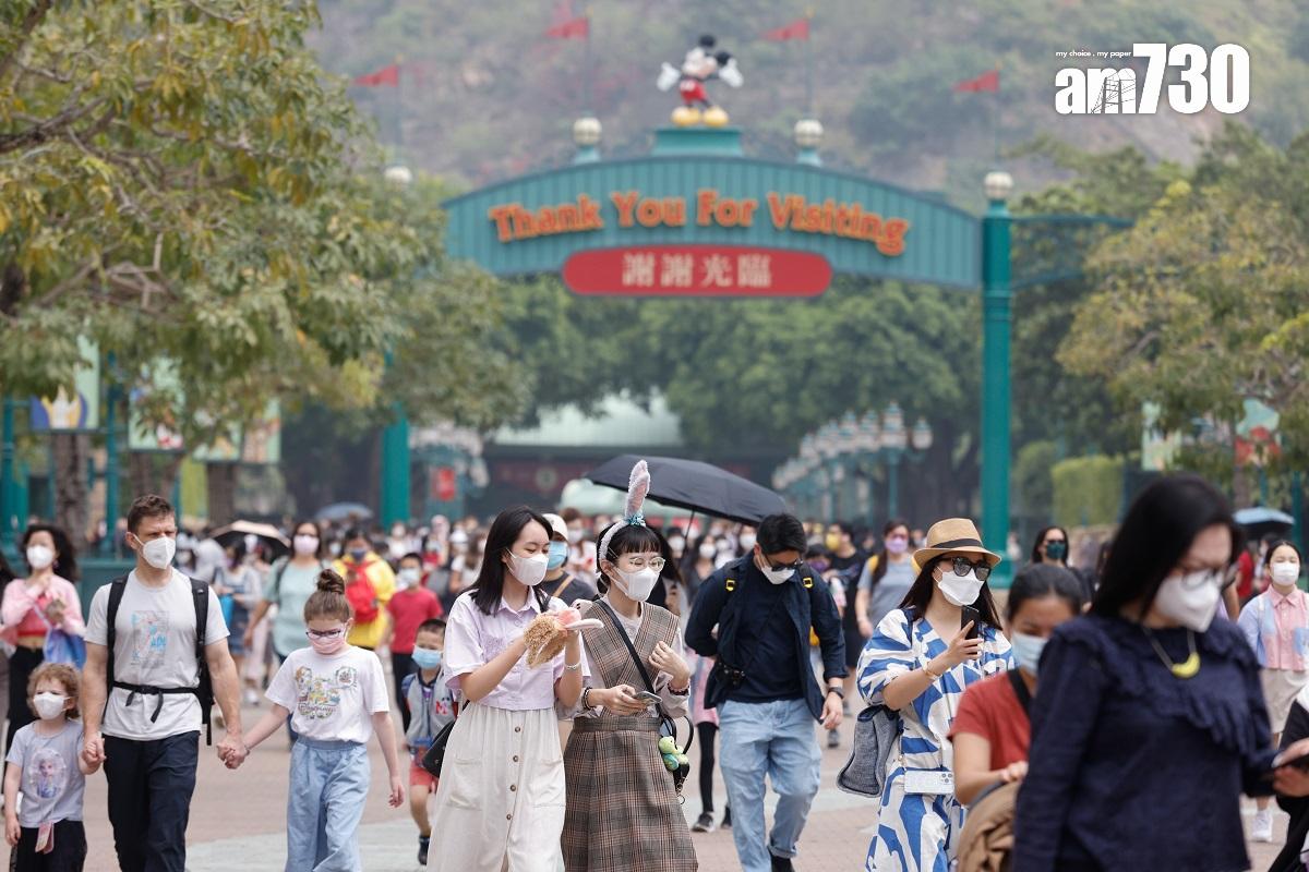 香港迪士尼樂園去年總入場人次達破紀錄的770萬,主要受惠於內地及其他市場賓客的強勁反彈,以及本地賓客的支持。(資料圖片/蘇文傑攝)