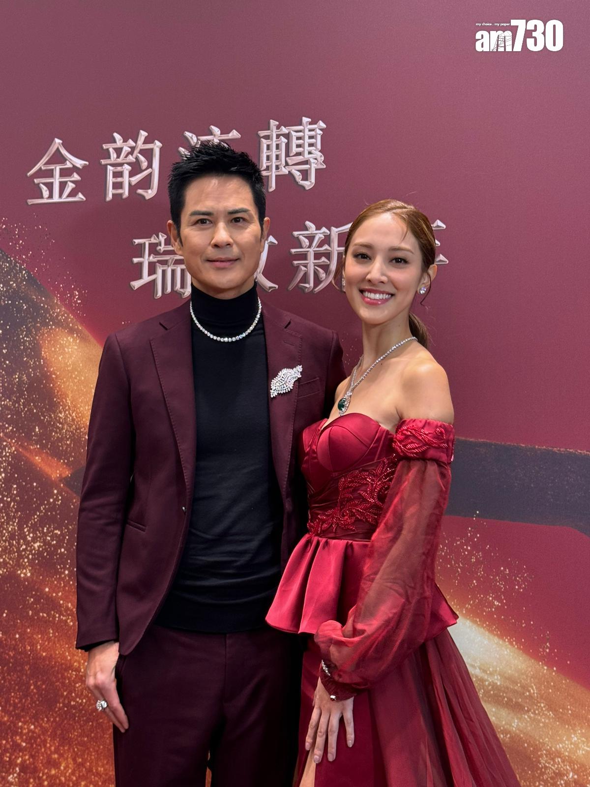 鄭嘉穎、陳凱琳罕有地以「夫妻檔」出席公開活動。 (娛樂組攝)