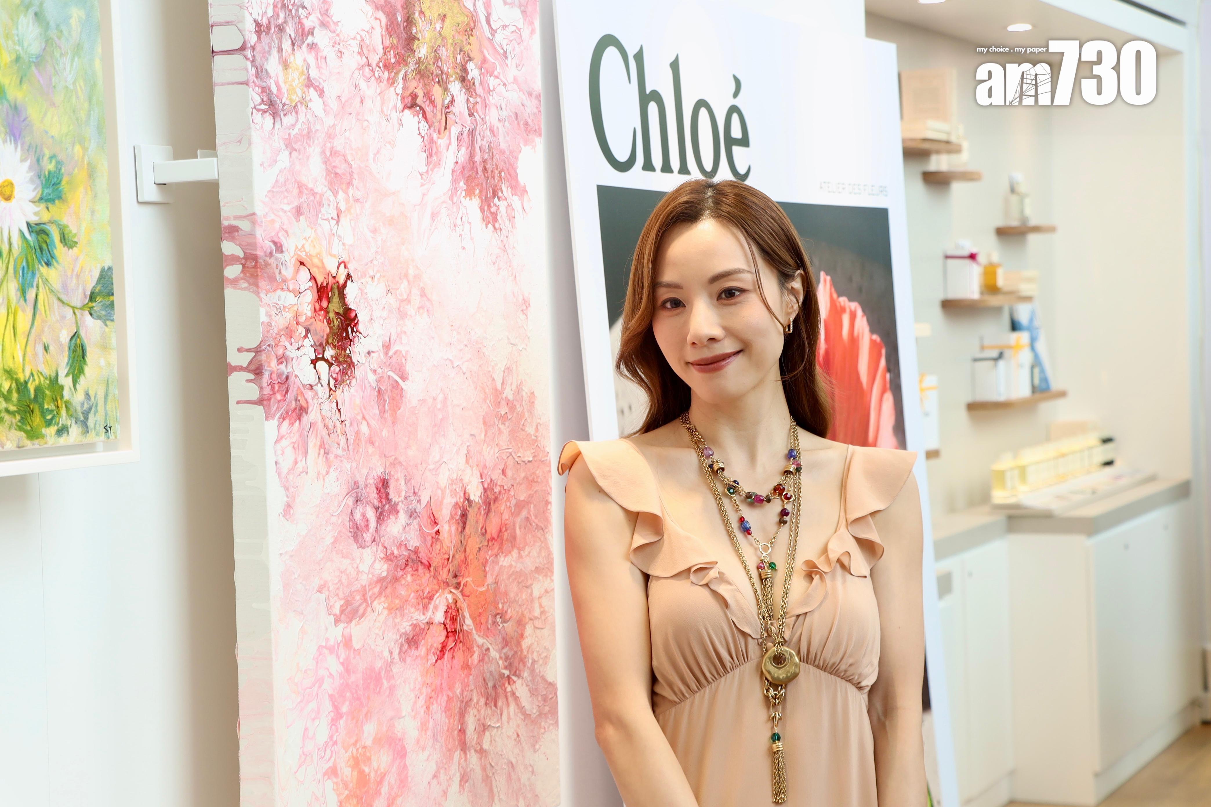 Stephy自言圓夢和成就解鎖,希望更多機會發布自己的畫作。 (娛樂組攝)