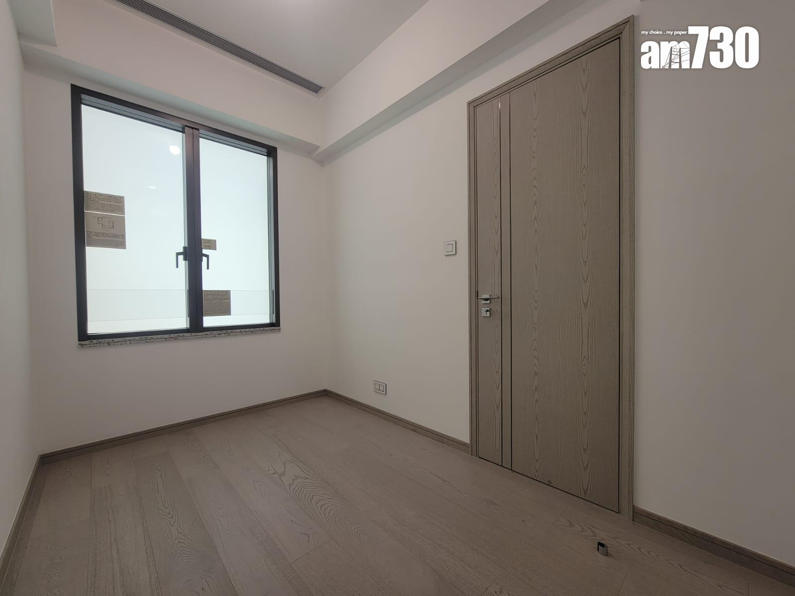 Blue Coast II示範單位|446呎兩房 客飯廳最闊約10呎 房間預留衣櫃位(多圖有片)|黃竹坑新盤