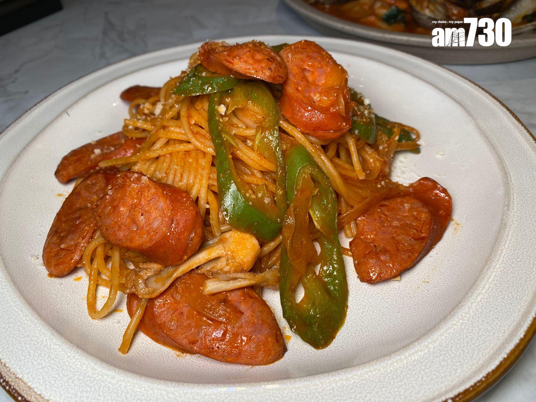 拿坡里德國腸意粉$148 德國腸厚肉鹹香,意粉幼身彈牙,完全吸收了茄醬的味道。