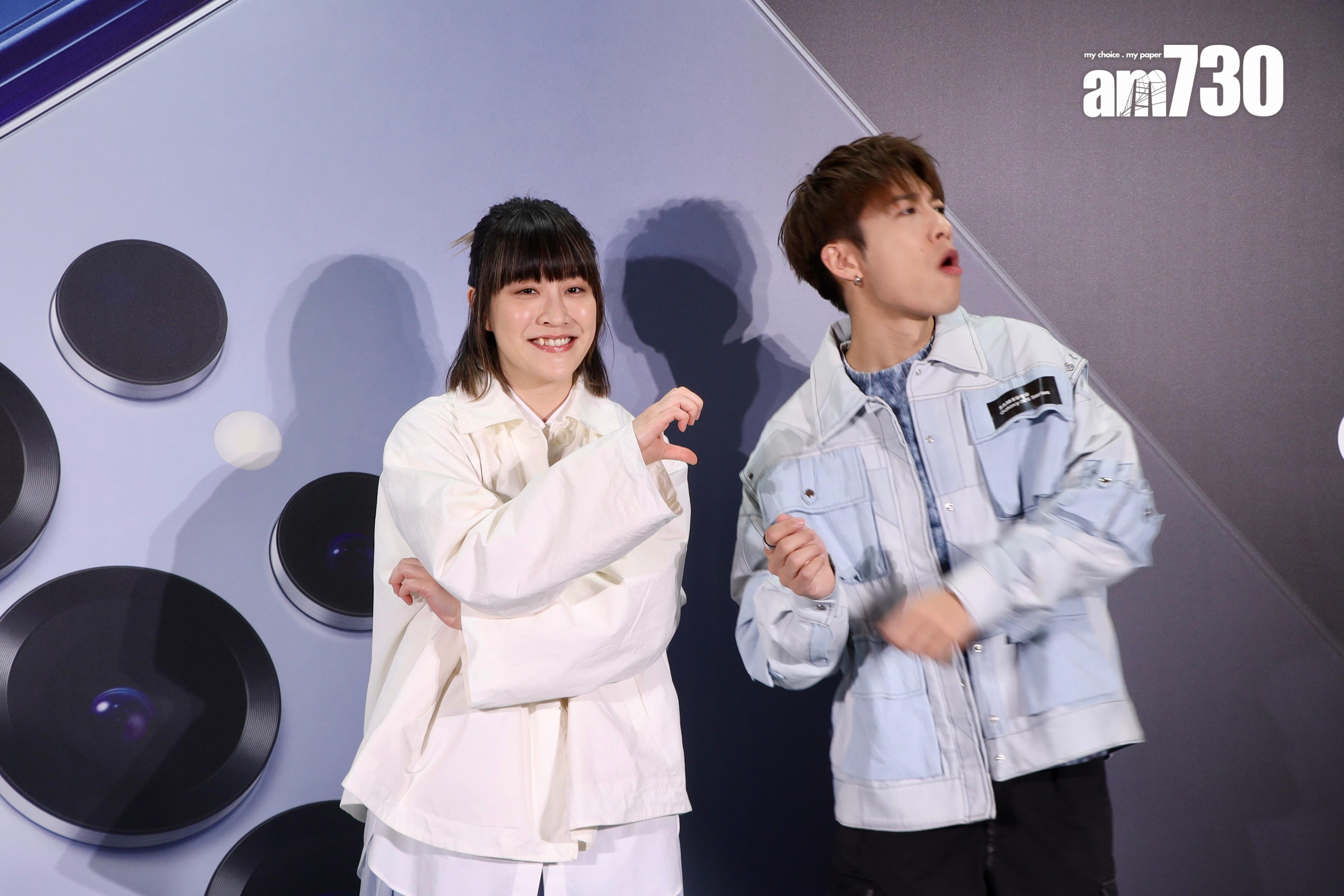 阿正主動獻心,洪嘉豪接了竟立即「掟走」,場面爆笑。(娛樂組攝)