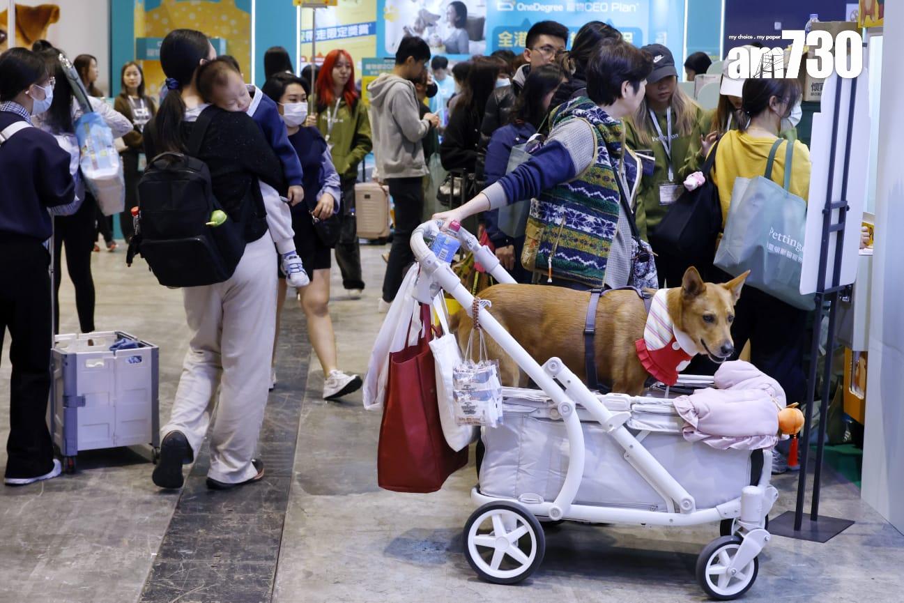 博覽設有各種寵物主題的展區及多項精彩活動。(林俊源攝)