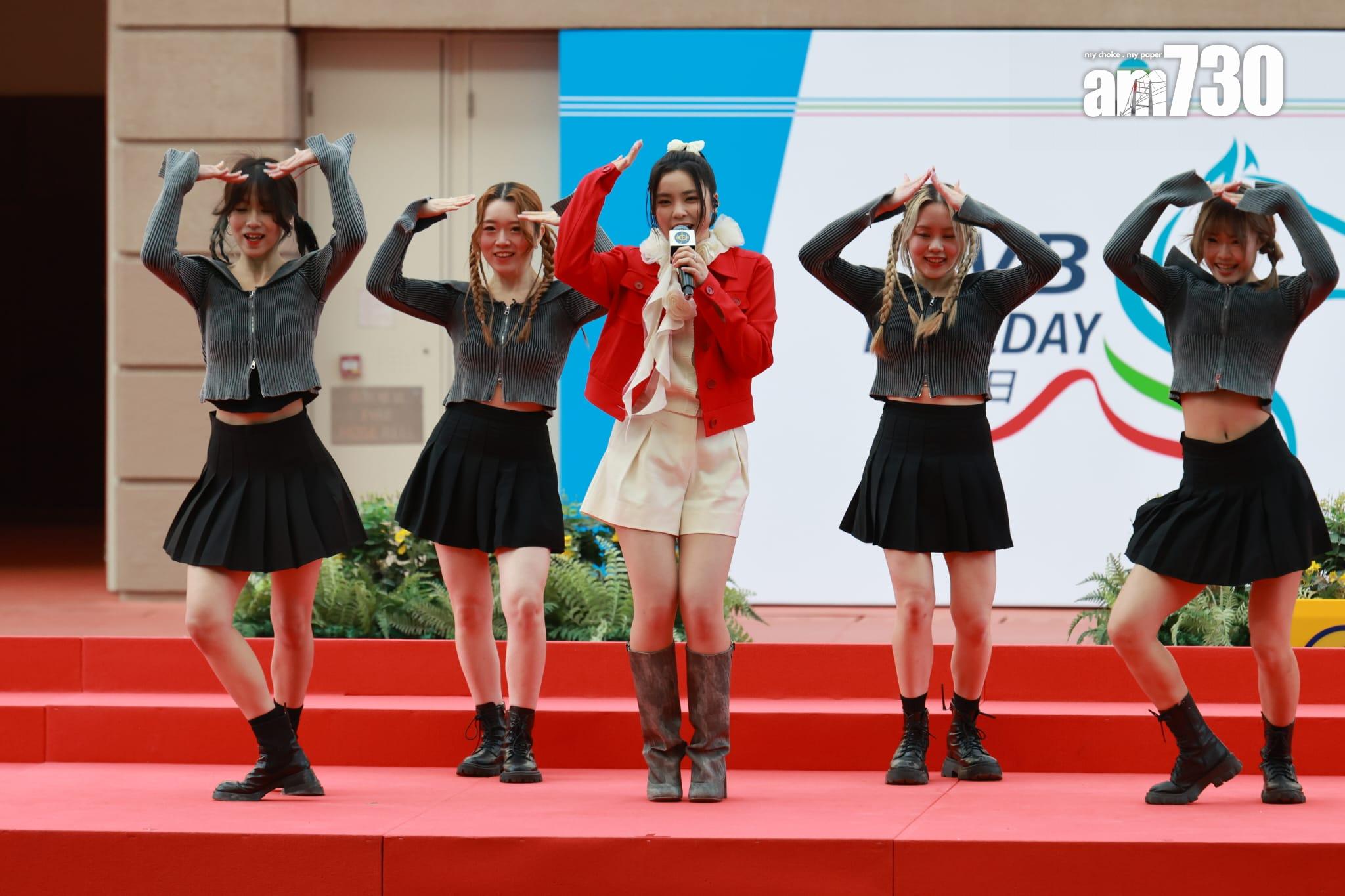 姚焯菲大唱《這個家》。(羅錦鴻攝)