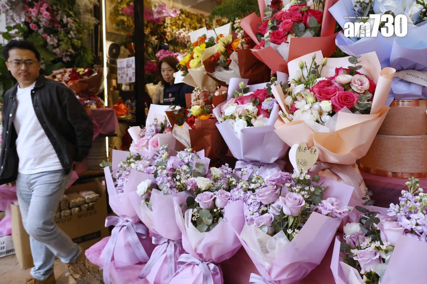 情人節2025|花店老闆:花束預訂仍遜預期 市道不佳未敢加價 (林俊源攝)