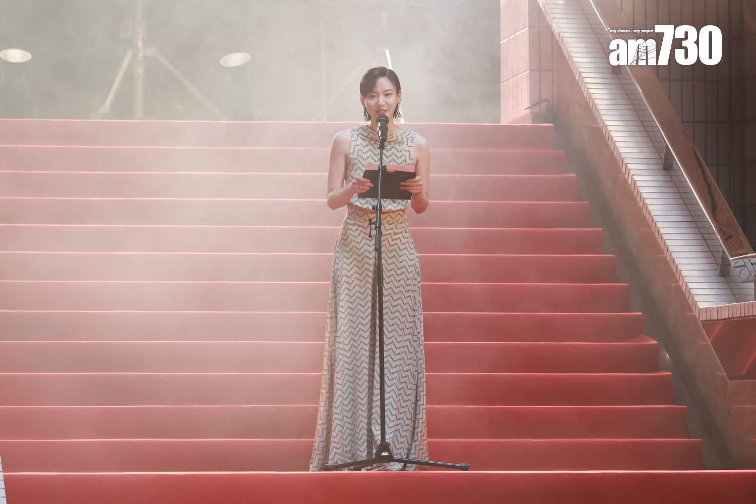 袁澧林在《第四十三屆香港電影金像獎》記者會仙氣登場。(羅錦鴻攝)