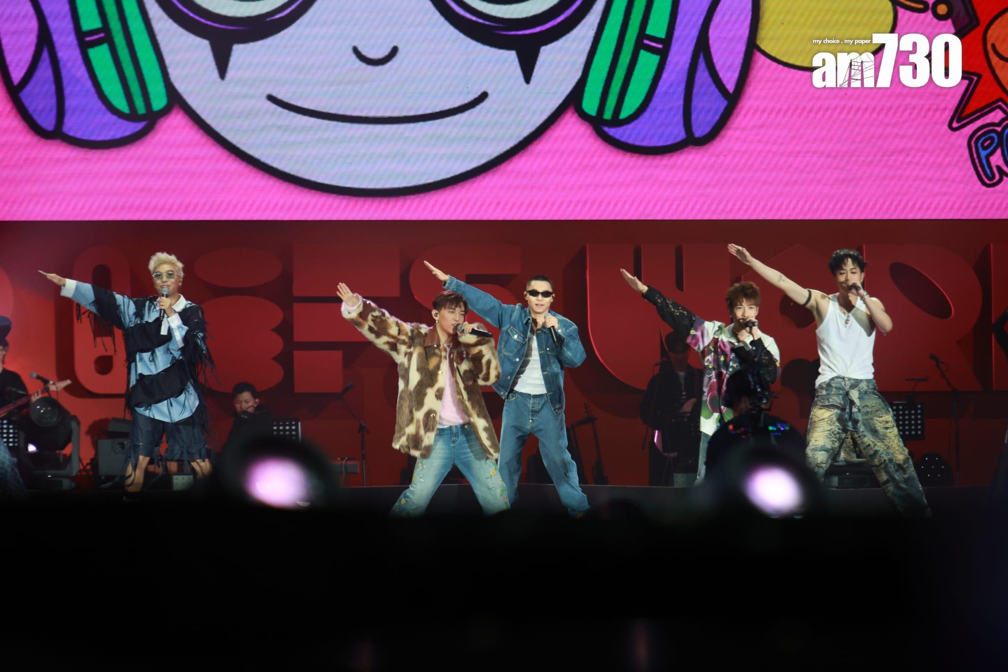 華納總動員《Katch Our Life WARNER! GO!》的演唱會。(羅錦鴻攝)