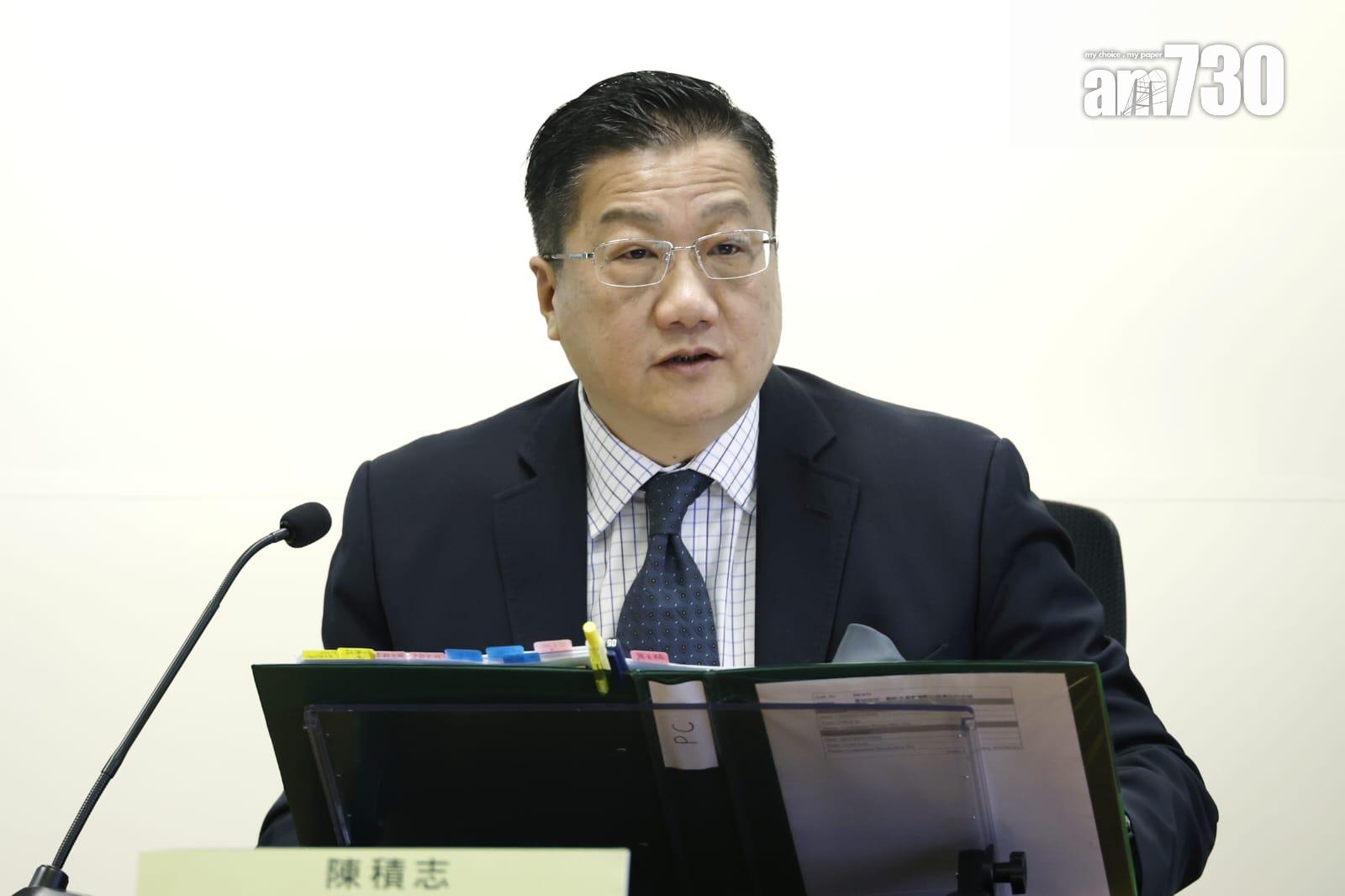 申訴專員陳積志公布就當局收回、翻新及重新編配公屋單位的安排的主動調查行動結果。(林俊源攝)