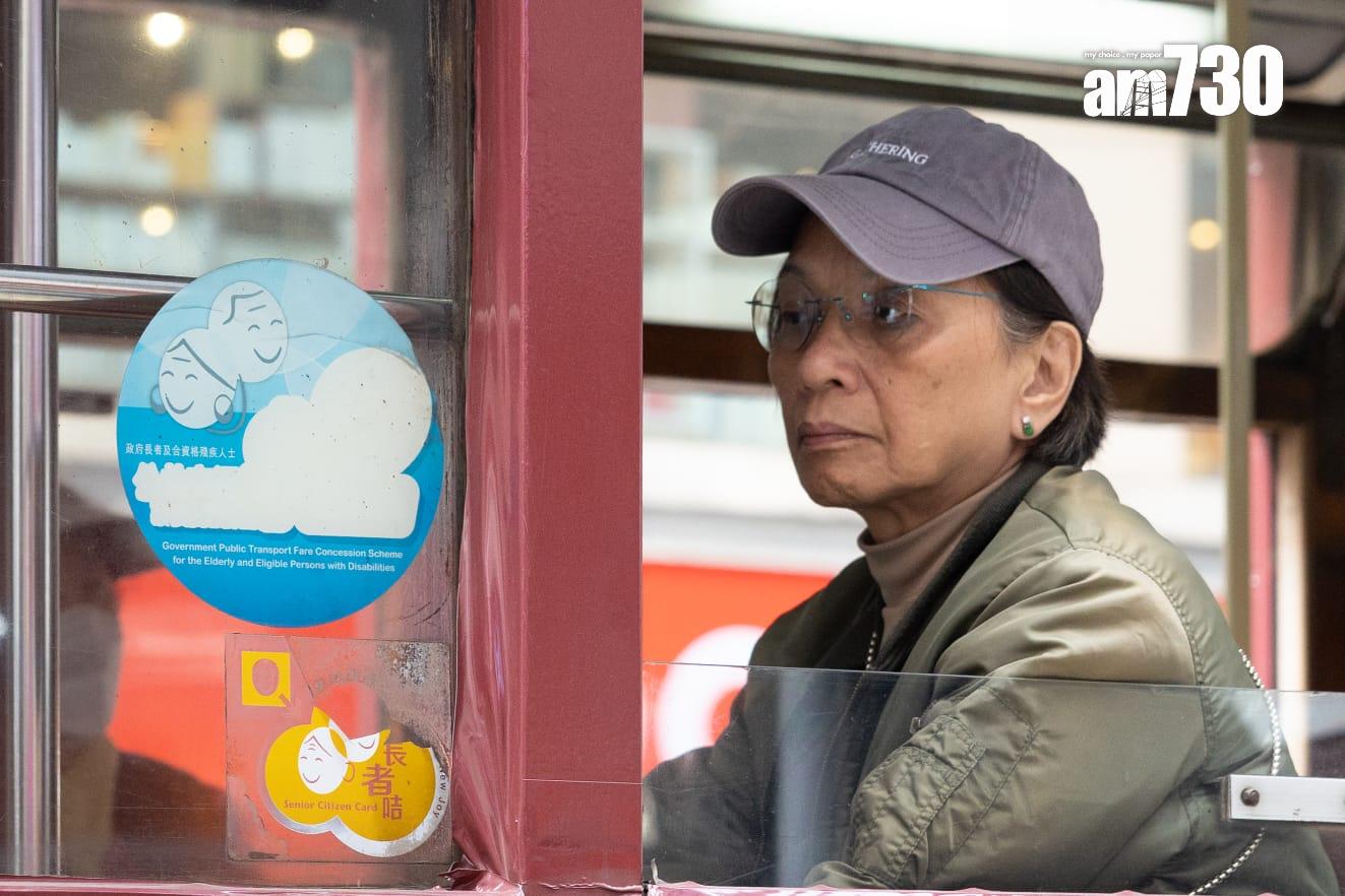 消息指,政府擬就二元乘車優惠設限,每日限乘8程,10元以上車資以兩折計算。(蘇文傑攝)