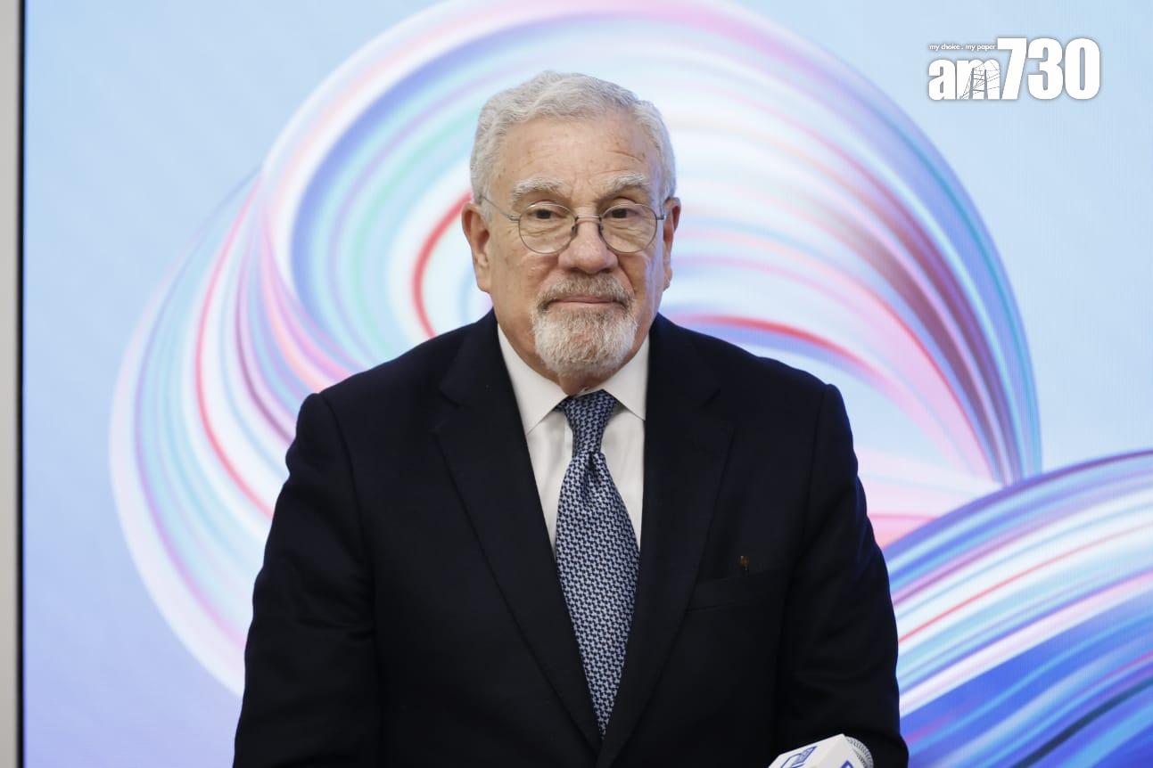 浸大新醫學院專家諮詢委員會委員Dr Robert J Spiegel。(林俊源攝)