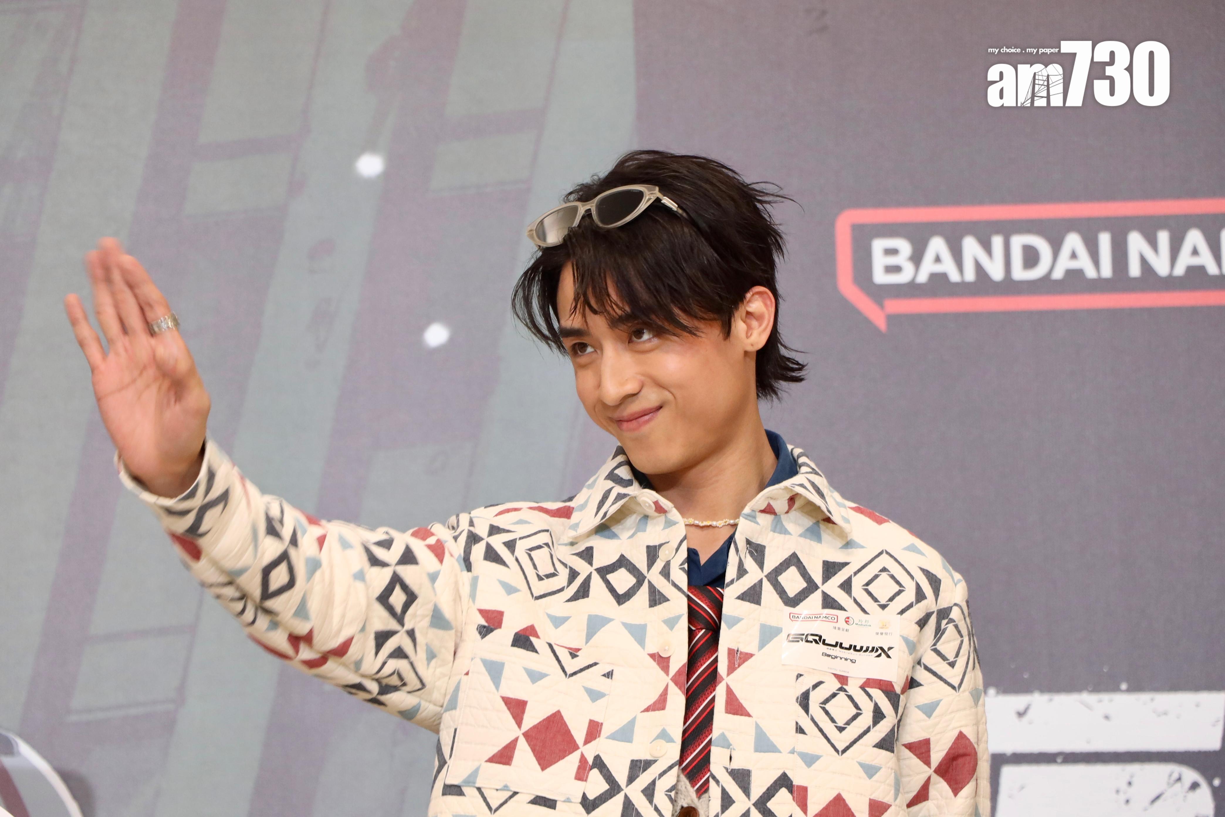 AK自言今天工作絕對不辛苦,更形容為好玩又輕鬆! (娛樂組攝)