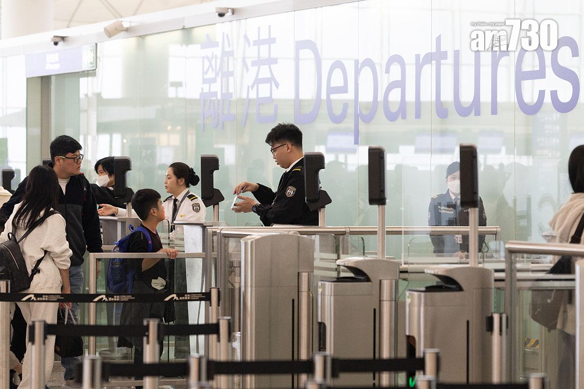 機場離境稅今年第三季將加價80元至200元。(資料圖片/蘇文傑攝)