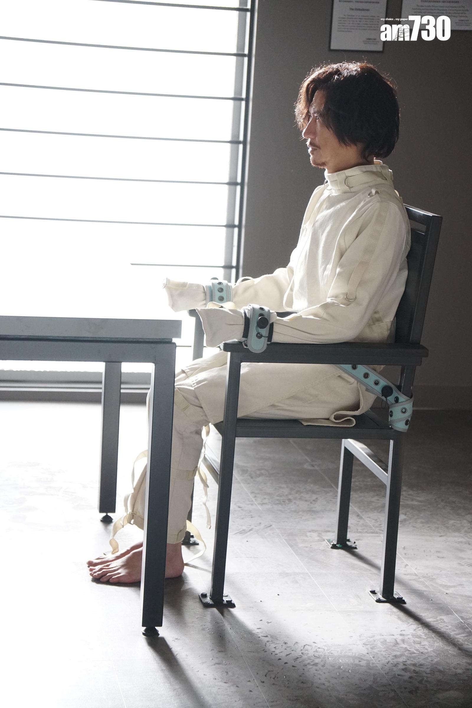 張家輝在《贖夢》演一個經常疑神疑鬼的的士司機。(吳康琦攝)