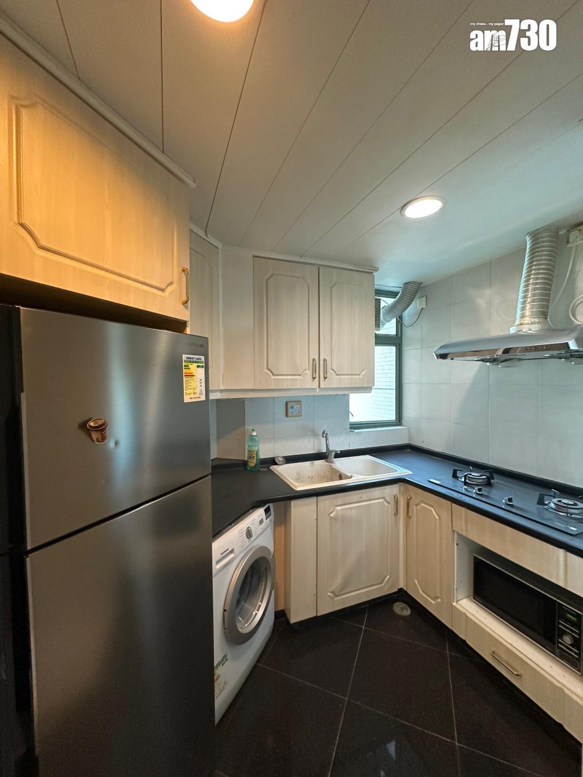 藍灣半島三房放盤半年劈價23%成交 月租2.7萬(多圖)|二手樓租賃