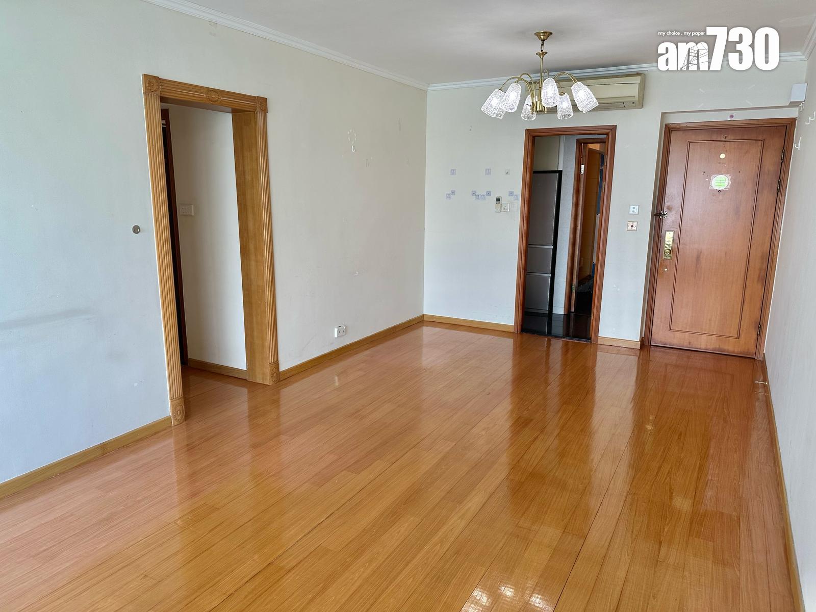 放盤半年一減再減!小西灣藍灣半島三房1200萬獲同區客入手(多圖)|二手樓成交