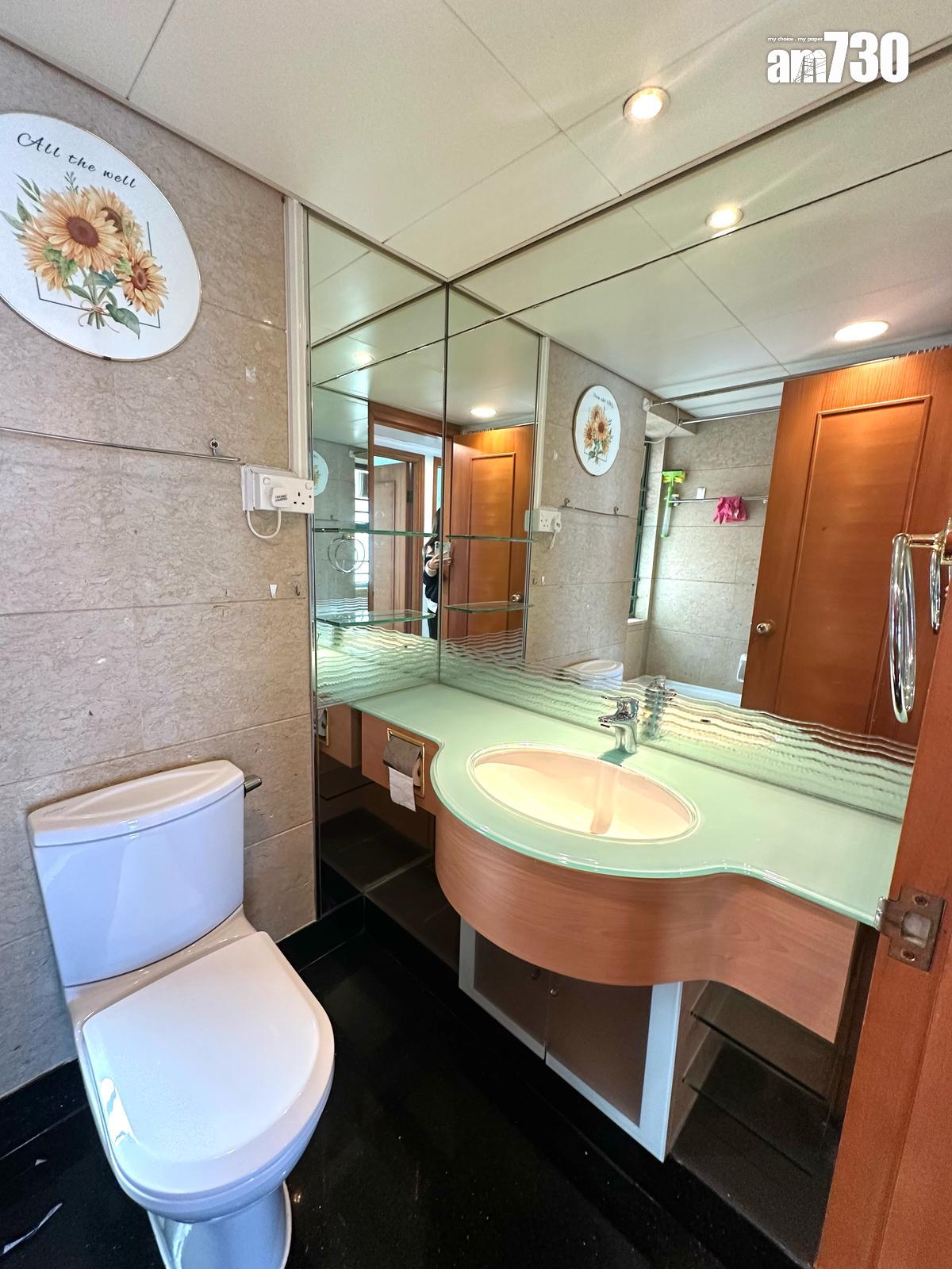 放盤半年一減再減!小西灣藍灣半島三房1200萬獲同區客入手(多圖)|二手樓成交