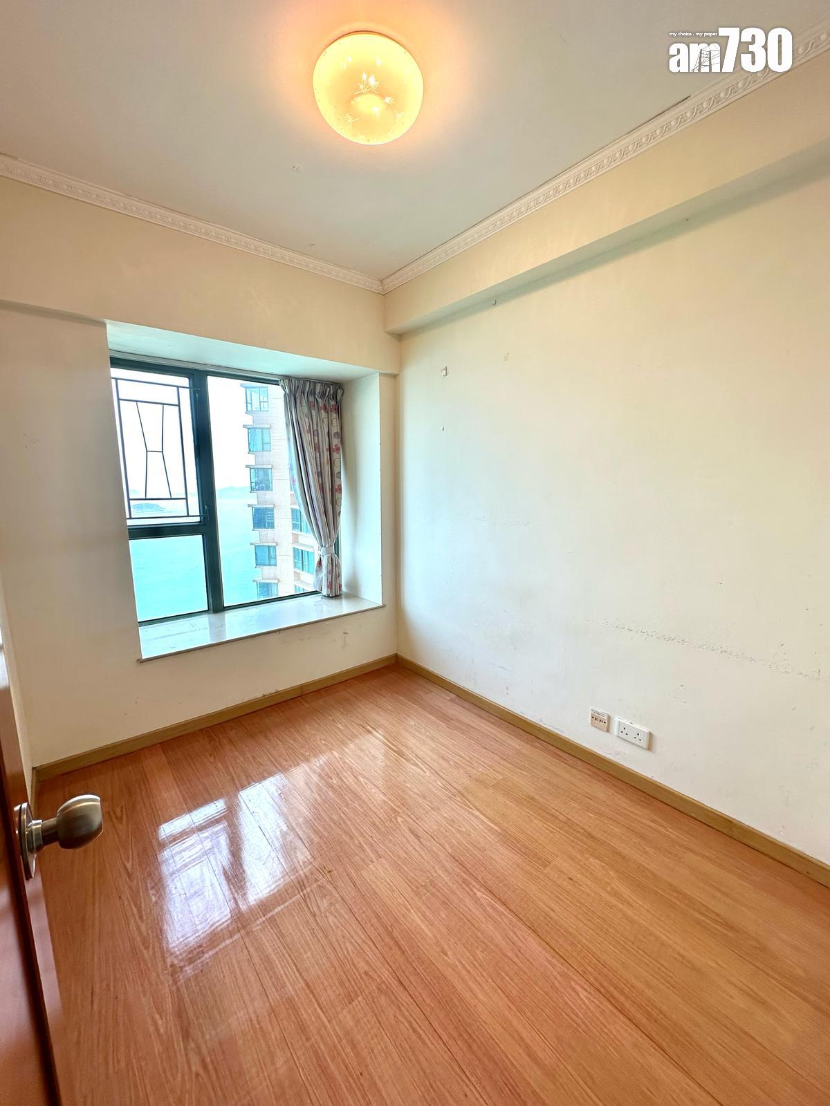 放盤半年一減再減!小西灣藍灣半島三房1200萬獲同區客入手(多圖)|二手樓成交