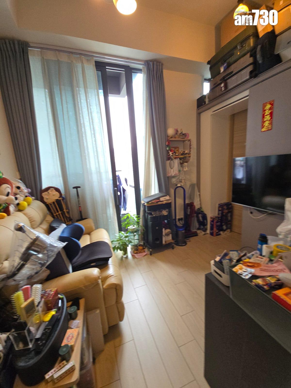 葵涌半新盤一年劈價近兩成求售 孝順女睇樓兩日 低估價3%承接(多圖)|二手蝕讓