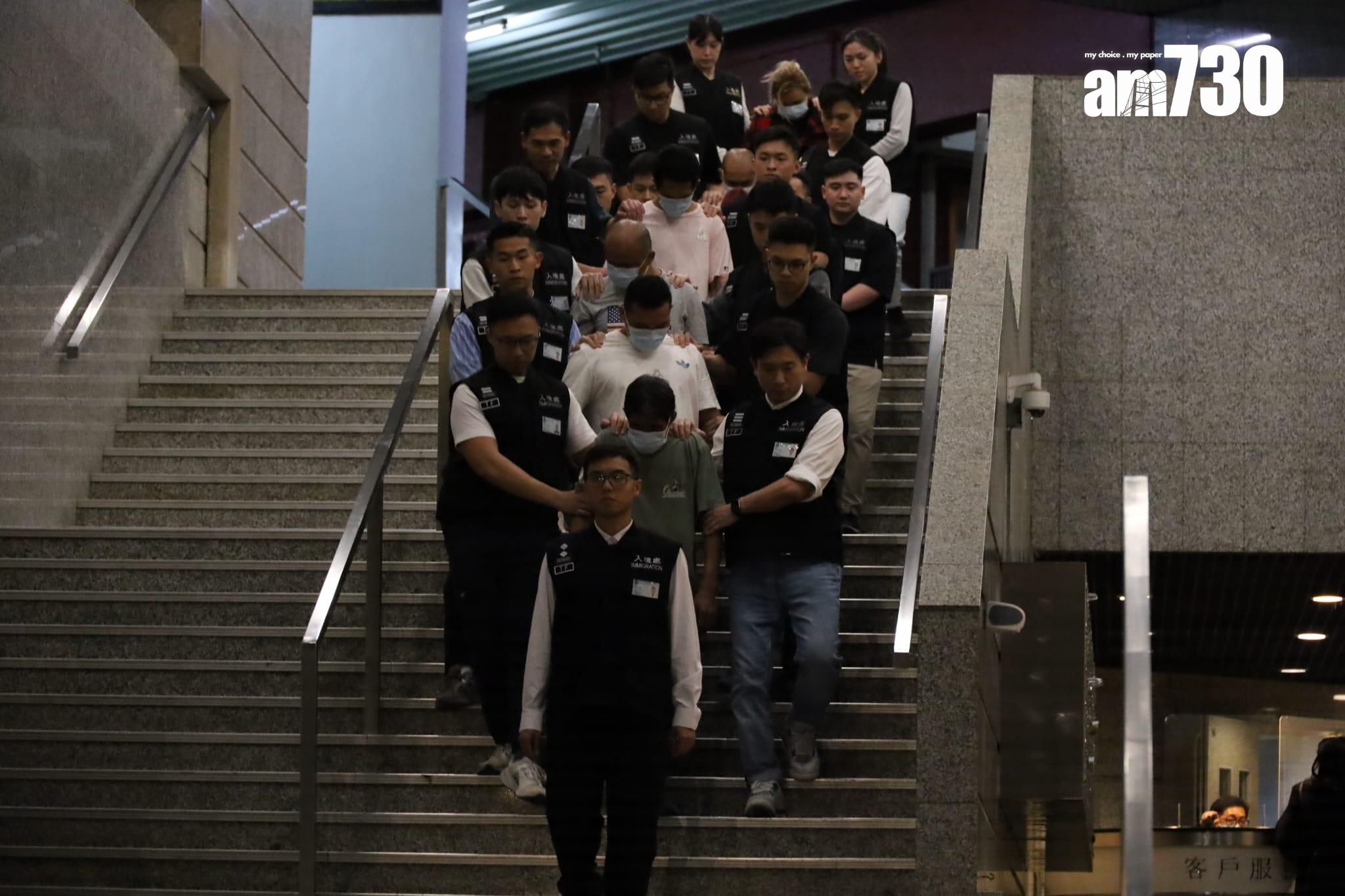 入境處拘捕8名菲律賓籍黑工。(鍾式明攝)