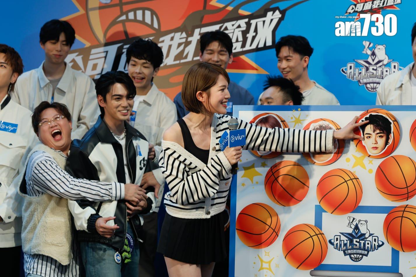 今日場面相當熱鬧。 (蘇文傑攝)