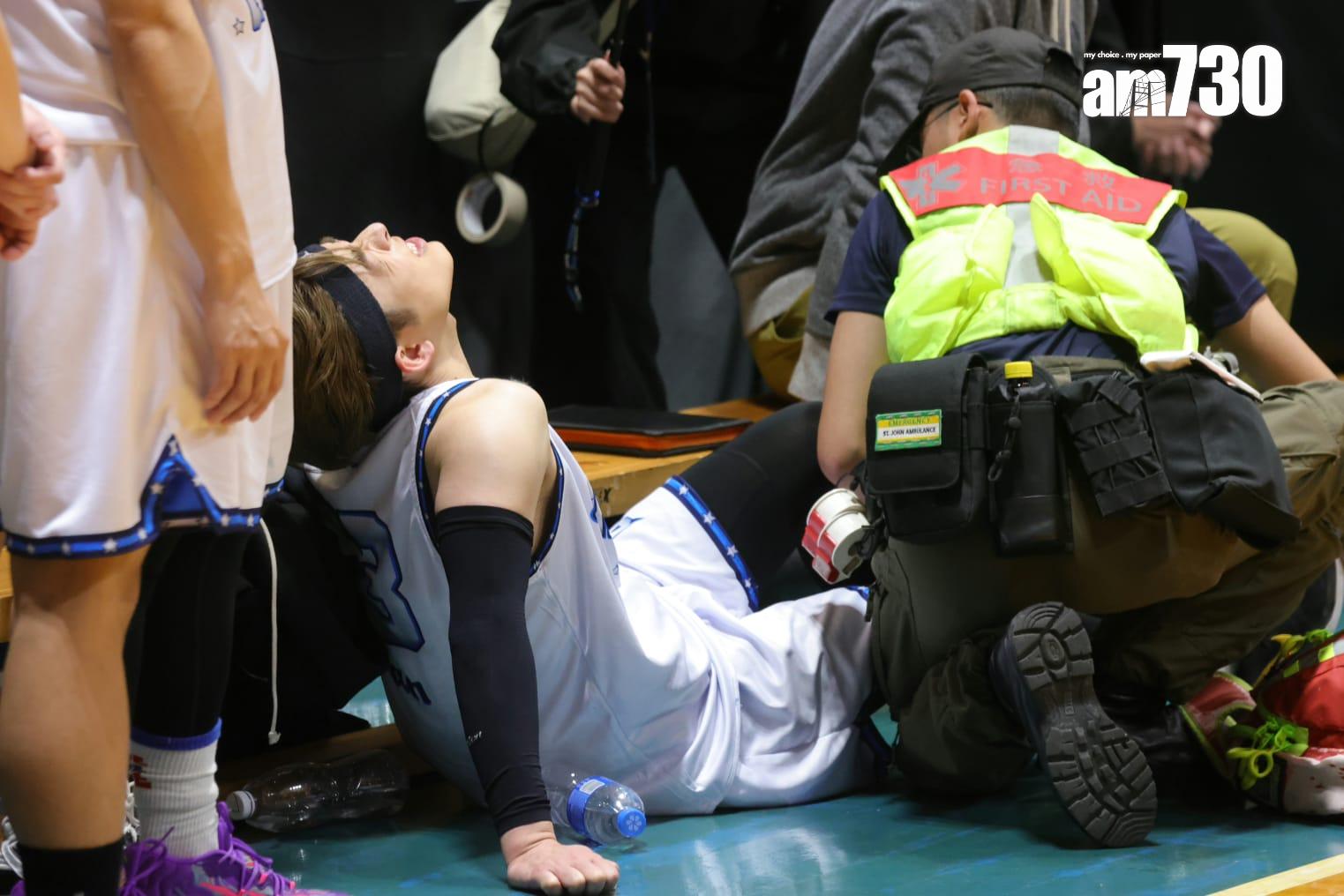 Edan抽筋離場。(吳康琦攝)