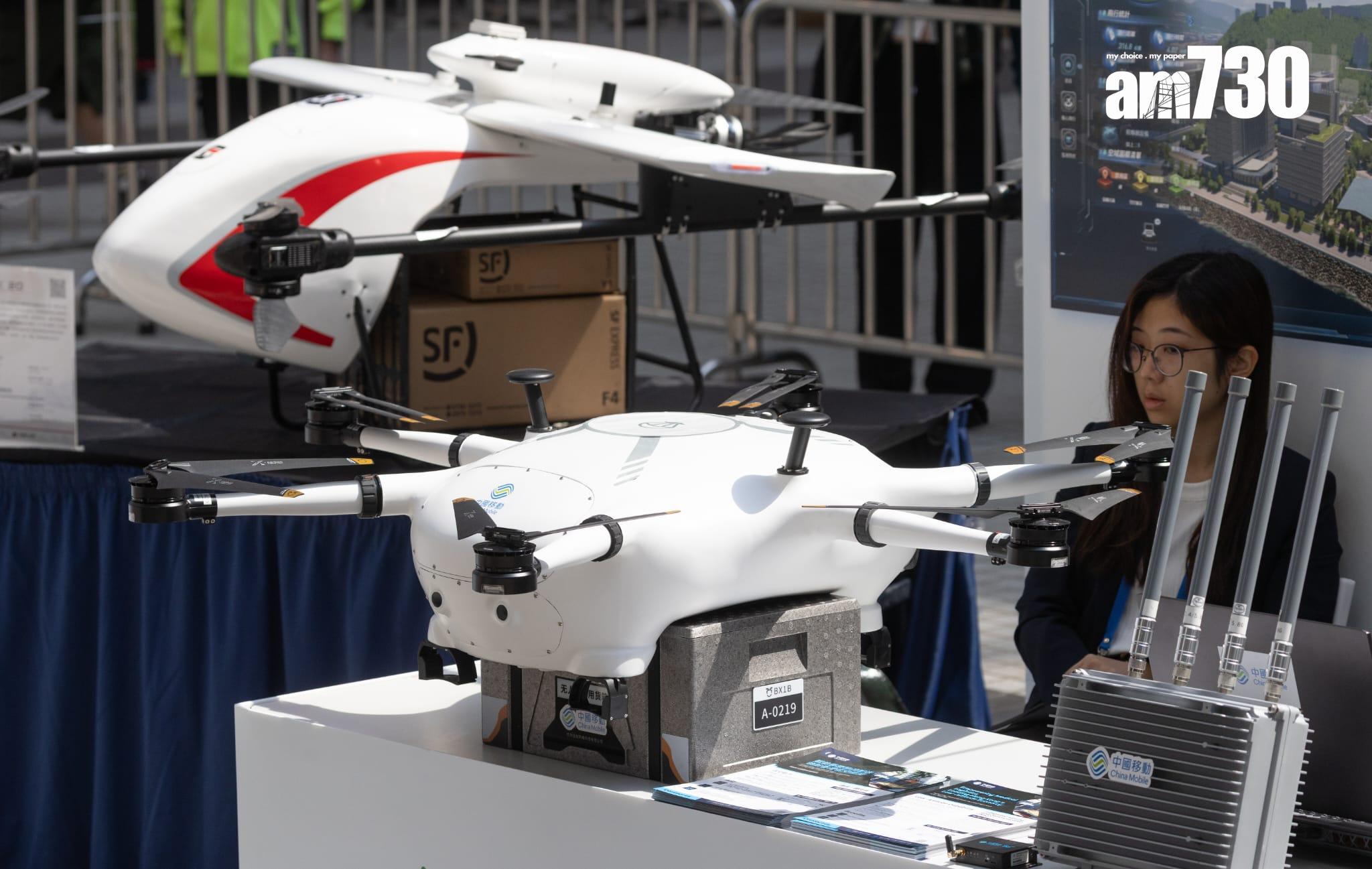 中國移動及順豐。(蘇文傑攝)