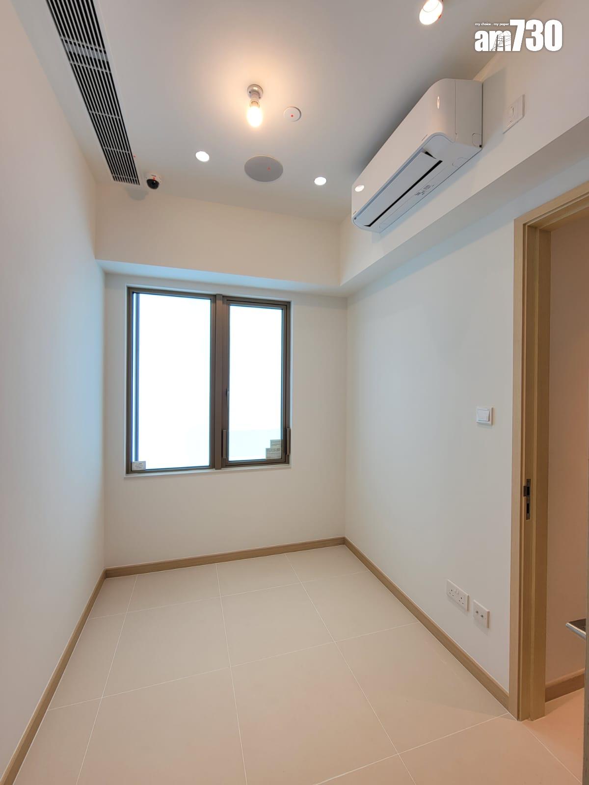 「峻然」。(鍾式明攝)