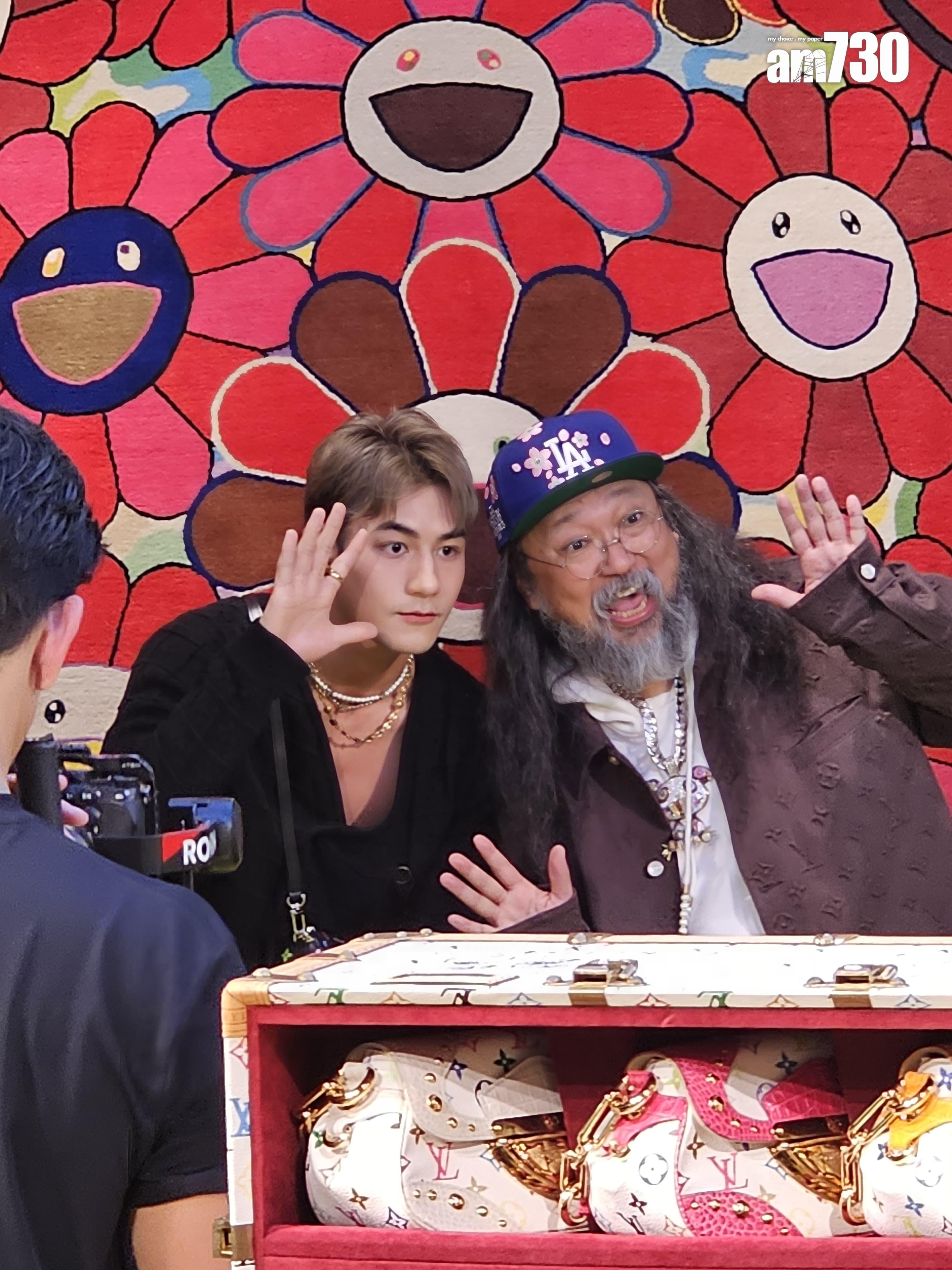 Jeffrey與村上隆合照。