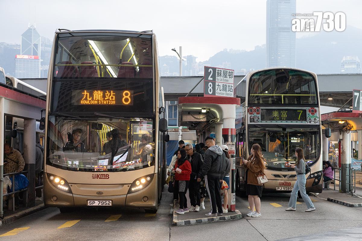 陸路運輸僱員去年中的月薪中位數達21,300元。(資料圖片/蘇文傑攝)