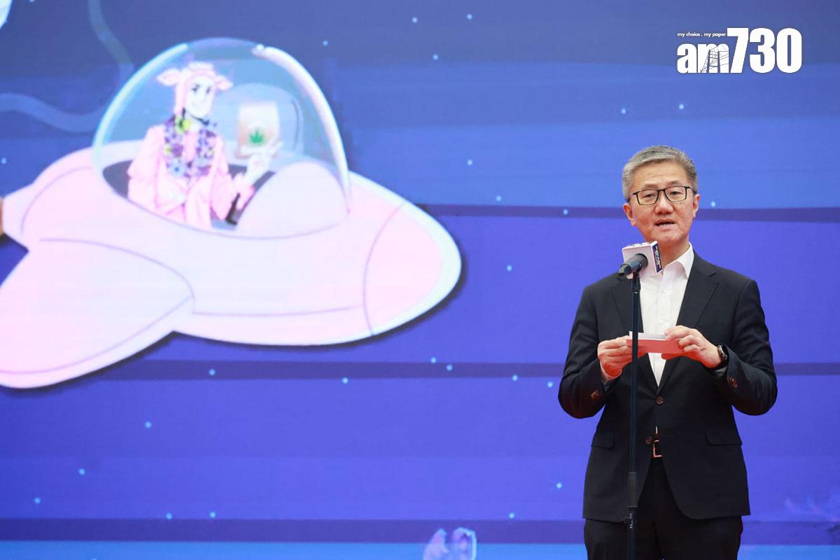 蕭澤頤表示,去年有31名學生涉及嚴重毒品案被捕。(羅錦鴻攝)