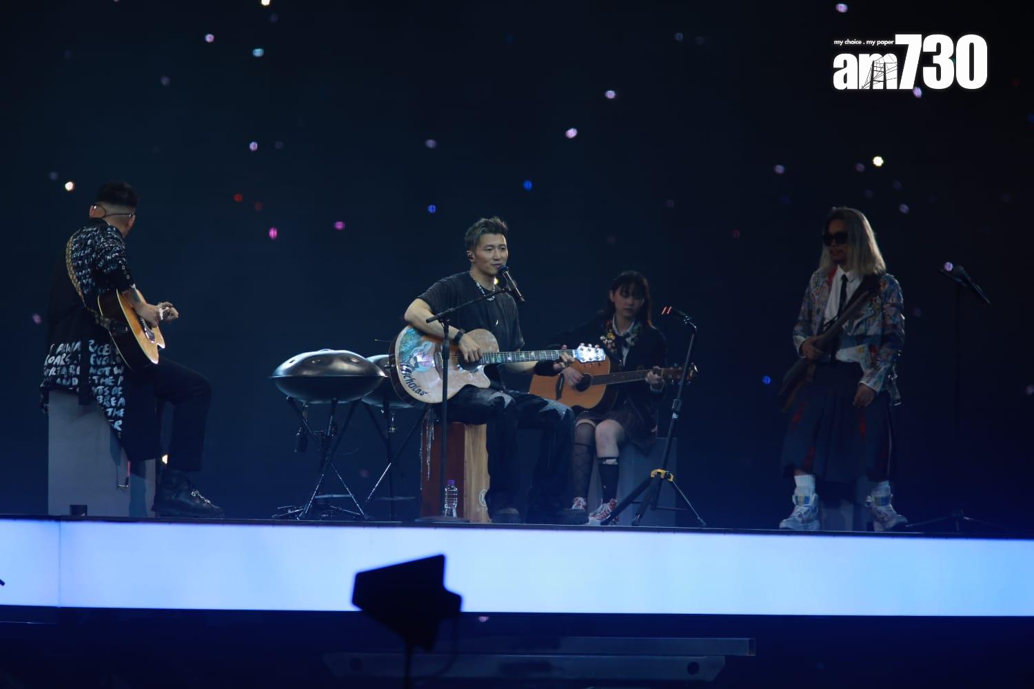 謝霆鋒全晚一套衫由頭唱到尾。 (羅錦鴻攝)