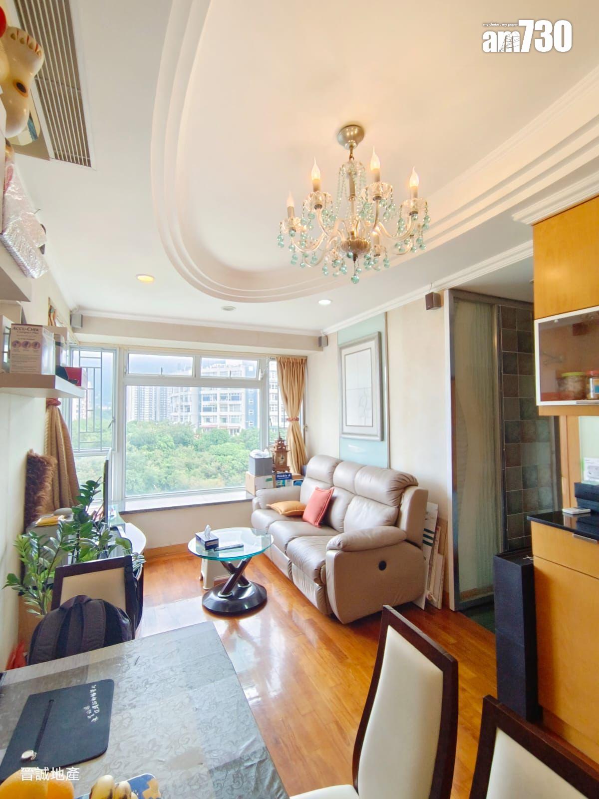 移民業主劈價百萬賣樓!海景三房連車位499萬沽 呎價8字頭(有圖)|二手成交