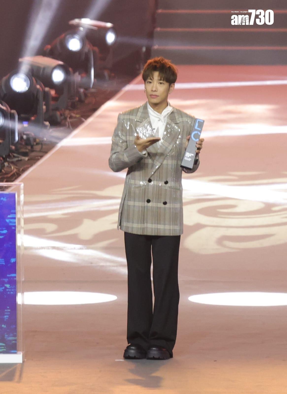 洪嘉豪《黑玻璃》奪音樂第一 歌曲獎(節奏藍調歌曲)。