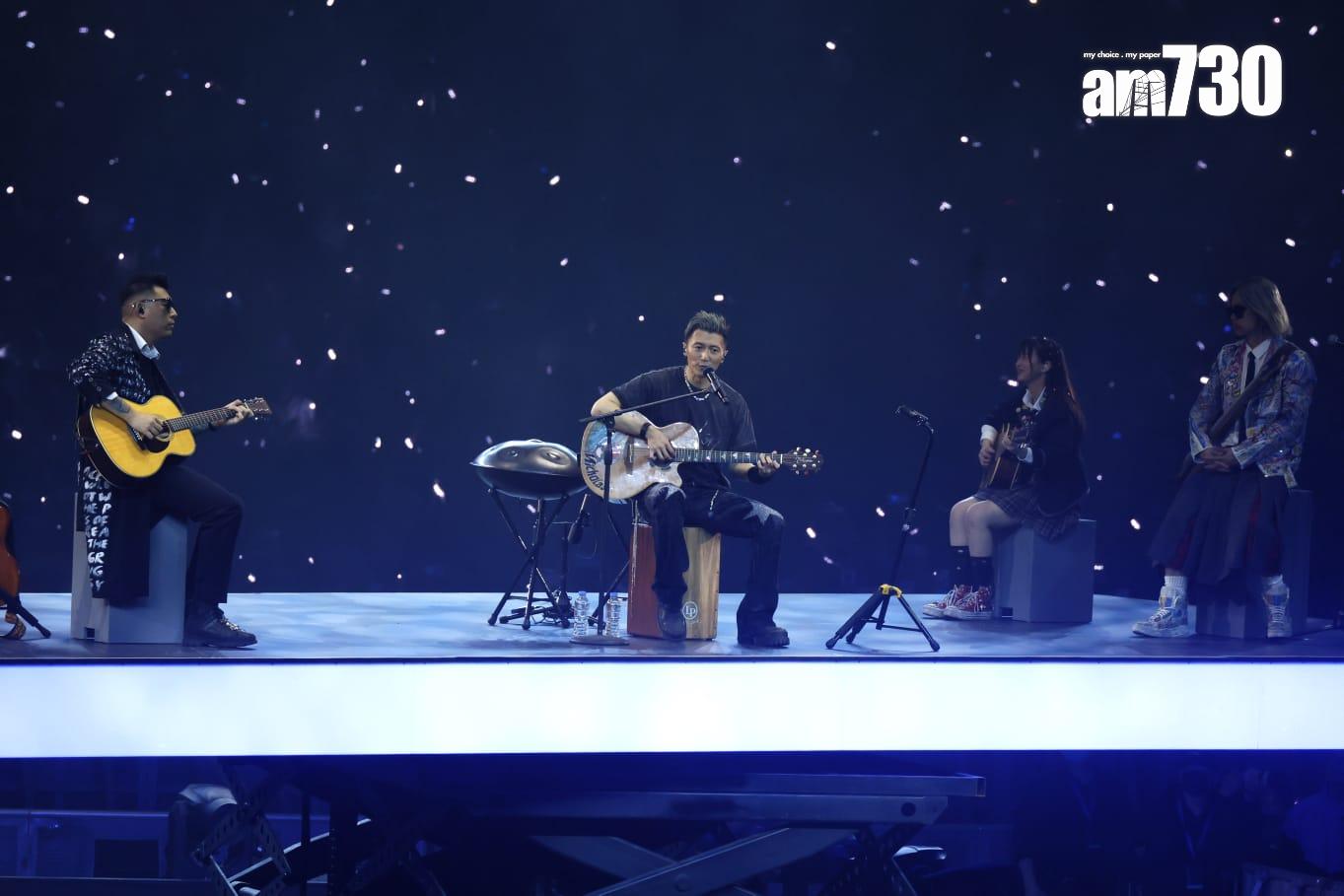 霆鋒尾場加唱《壞習慣》令歌迷大呼驚喜! (娛樂組攝)