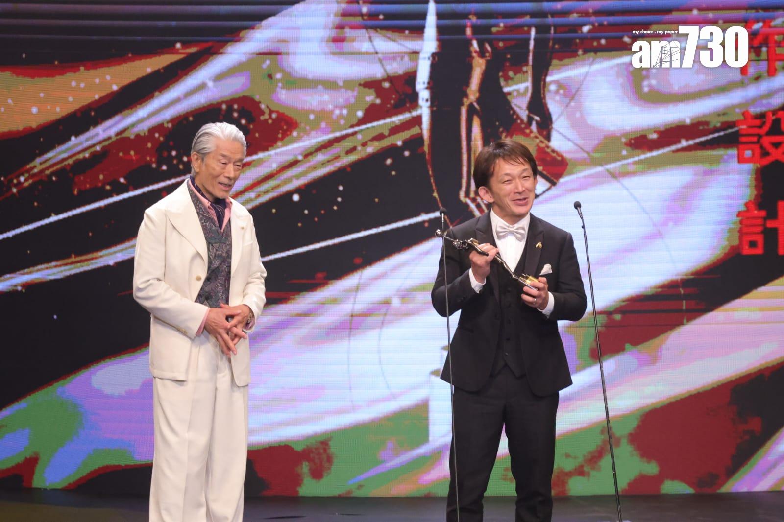 第二度獲獎的谷垣健治,以廣東話及日文雙語分享得獎感言。 (吳康琦攝)