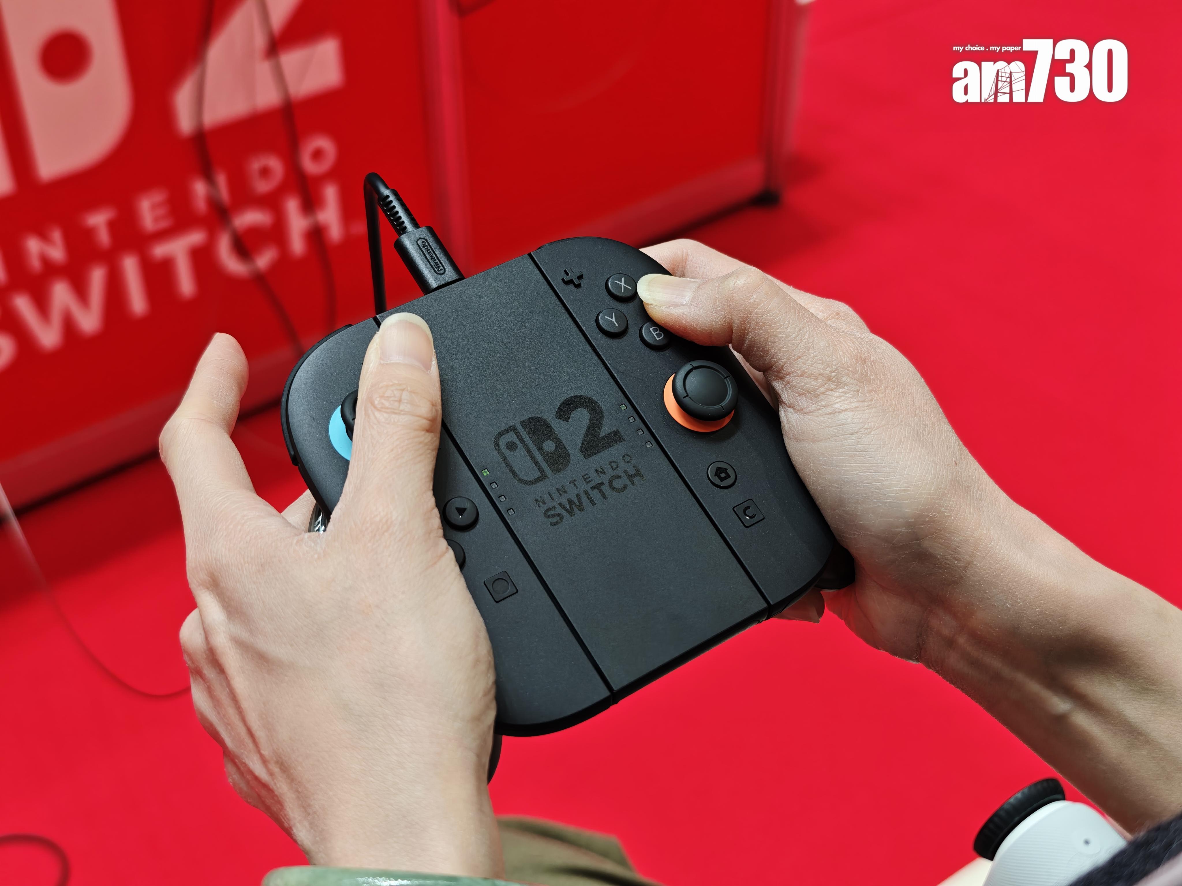 玩《瑪利歐賽車世界》接上大型手把操控更佳。