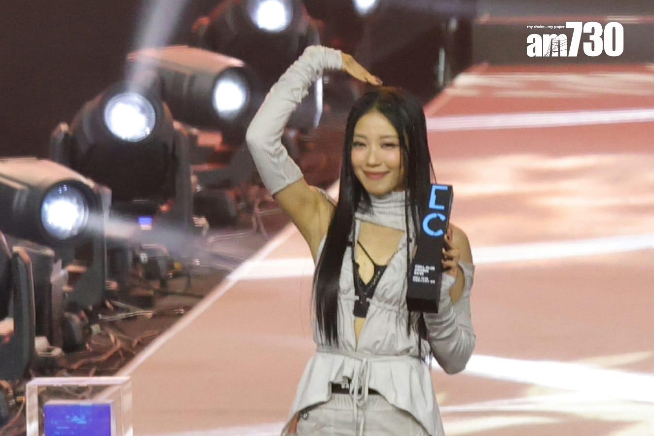 Chill Club年度新人女歌手金獎︰李芯駖