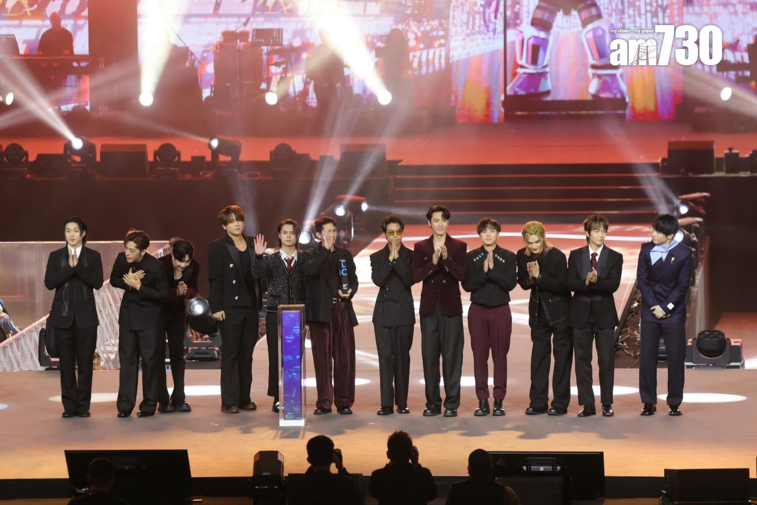 Chill Club年度組合金獎:MIRROR