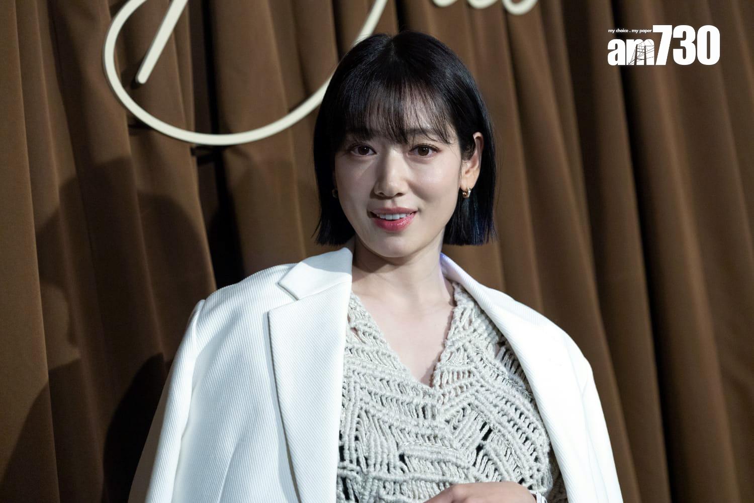 朴信惠來港用廣東話打招呼。(蘇文傑攝)