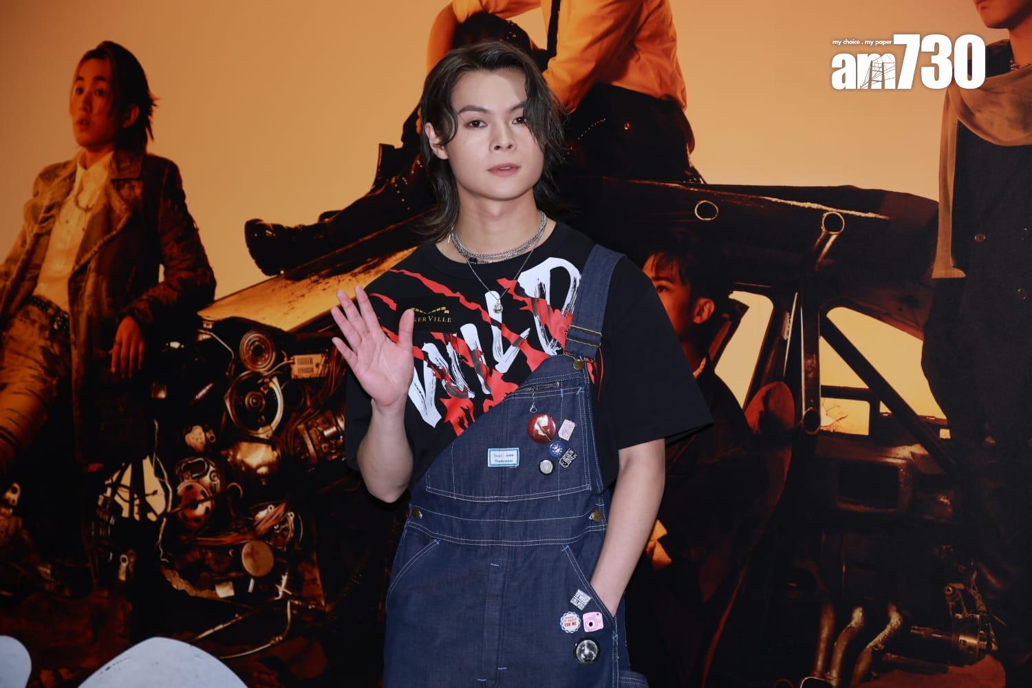 Tiger唱新歌聽到全場大合唱,感動又開心。(羅錦鴻攝)