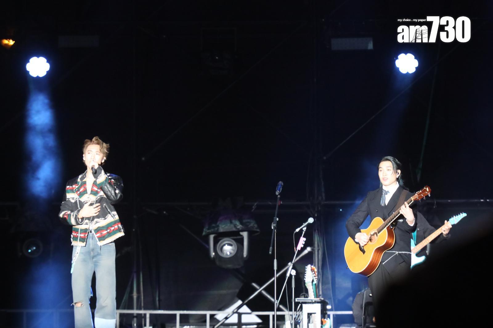 Stanley首唱新歌《無限回合》,Jer則以木結他伴奏,「大表Jer」好有愛。