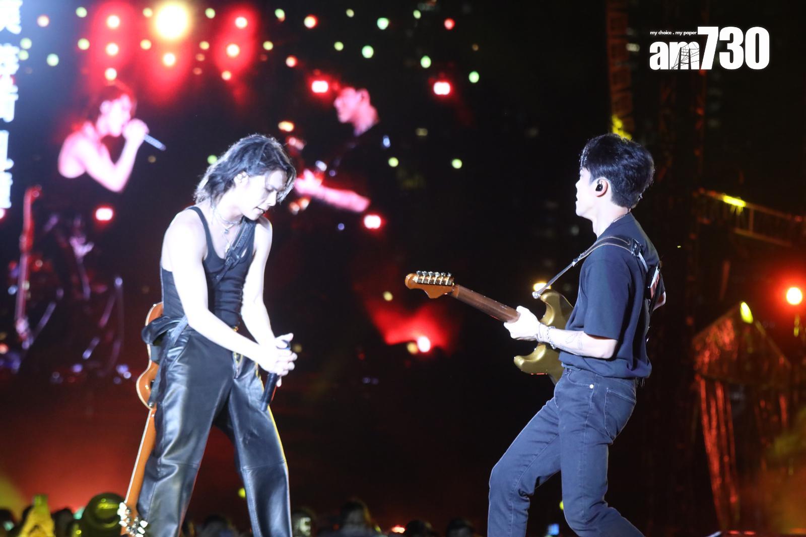 Tiger邱傲然在天衡伴奏下唱新歌,rock爆舞台。(娛樂組攝)