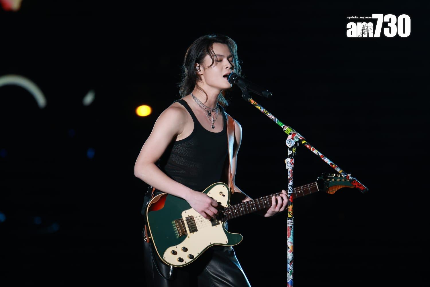 邱傲然Tiger在《Wild and Gentle Live 2025》演唱會solo環節,負責Wild部分。(羅錦鴻攝)