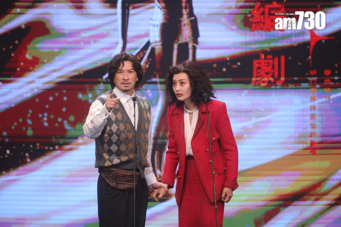 張家輝指台下的《贖夢》拍檔劉俊謙醜樣。 (吳康琦攝)