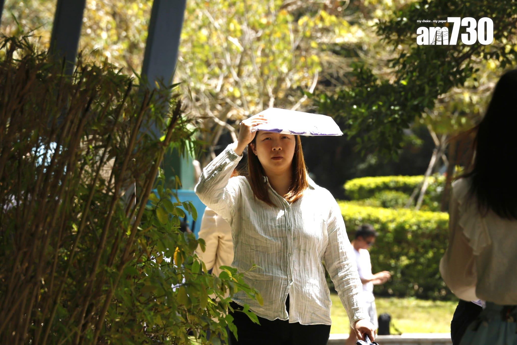 天文台發出酷熱天氣警告(林俊源攝)