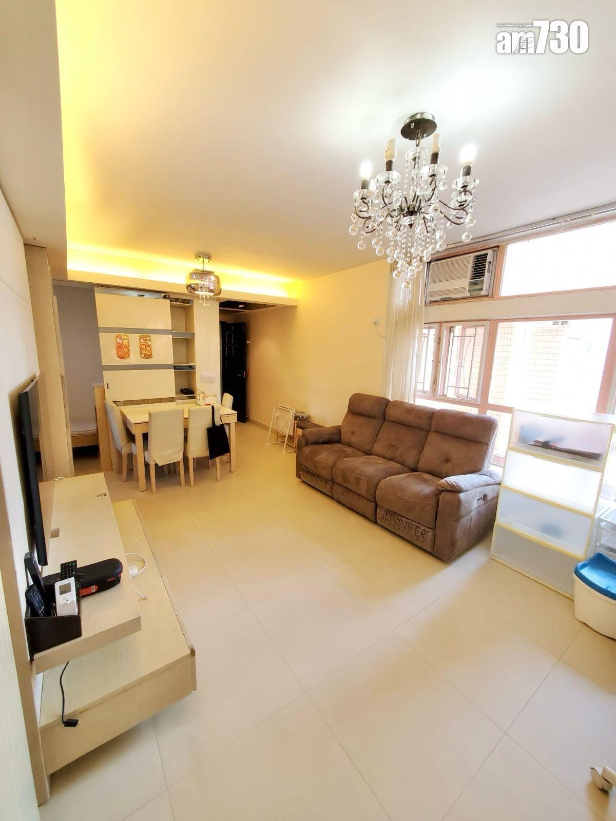 屯門黃金海岸三房微減2%即獲上車客承接 呎價「6字頭」(有圖)|二手樓成交