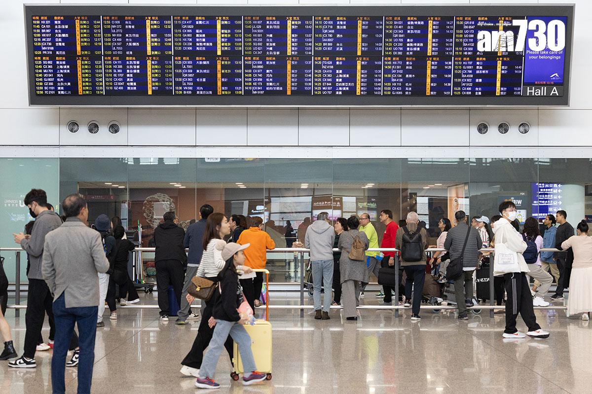 星群的士豪華6座位的士預約訂單當中,有三成屬機場接送服務。(資料圖片/蘇文傑攝)